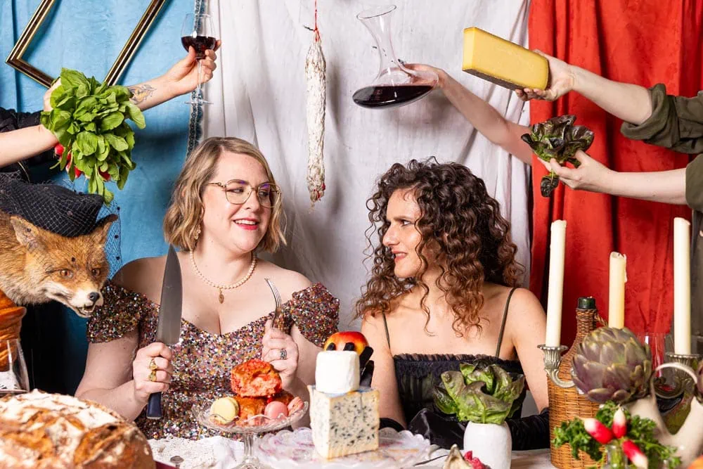 Trailer for Fishwives of Paris